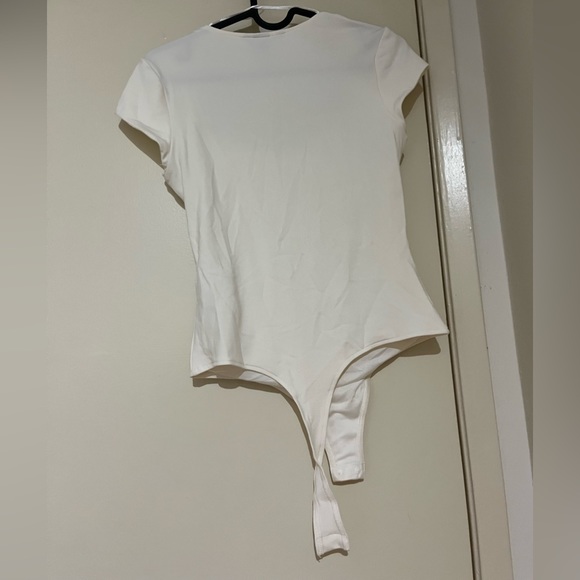 White Low Neck Body Suit H&M XS - Picture 2 of 2